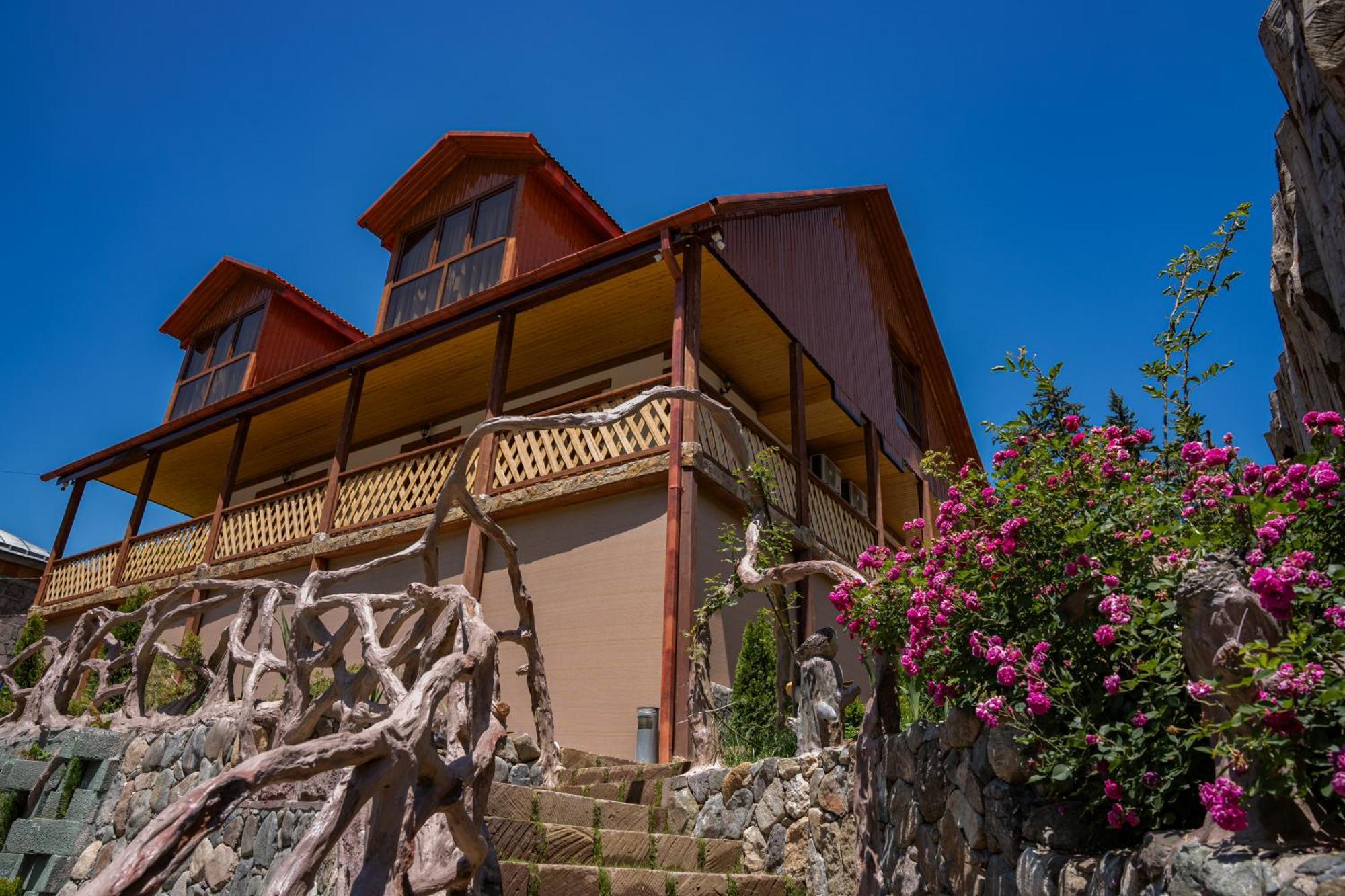 Hotel Maru House Dilidschan Exterior foto